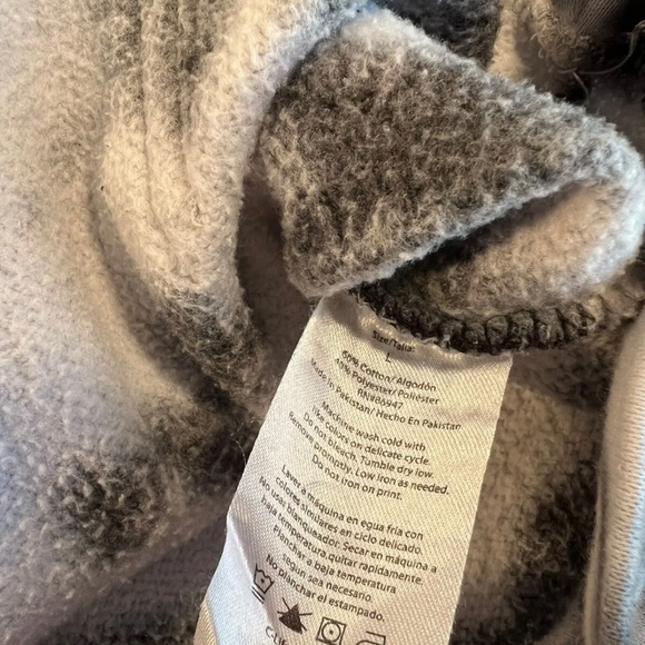 AC/DC Graphic Sweatshirt Men’s Large Tie Dye Hoodie - Picture 6 of 7